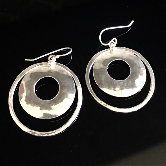 ❗️SOLD❗️Silpada 925 Sterling Hammered Earrings K20 - Picture 2 of 4